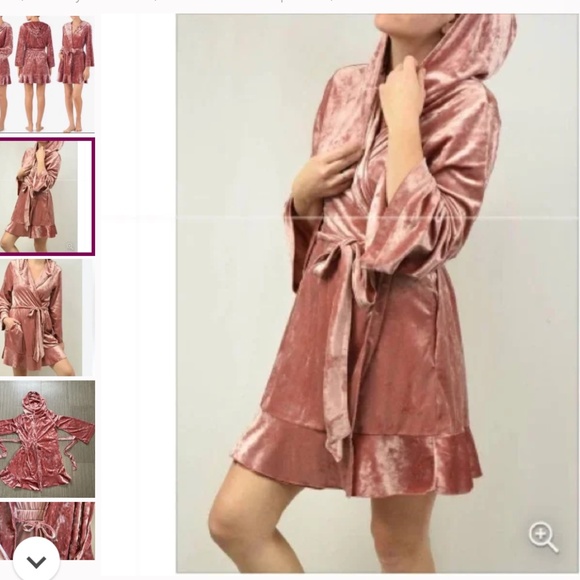 Betsey Johnson Mini Robe Hoodie Crushed Velvet Pink Ruffled hem Flare sleeve M/L - Picture 3 of 13